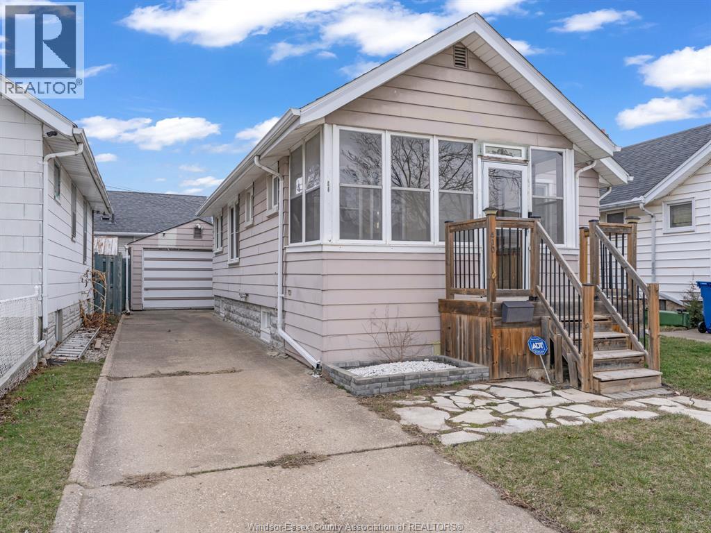 Additional image 6 of FULL HOUSE-410 Foch Avenue, Windsor, ON, N8X2W1