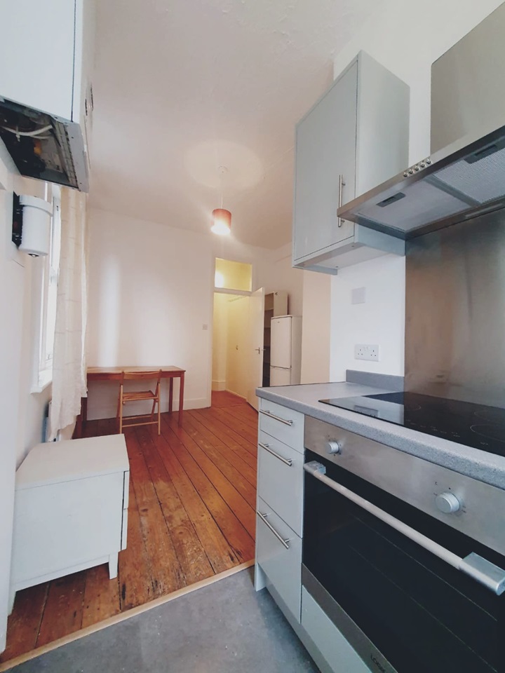 3 Bed Flat, Cleveland Mansions, SW9, N1 7GU