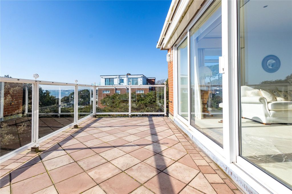 Additional image 7 of 3 bed flat for saleChaddesley Glen, Canford Cliffs, Poole, Dorset BH13