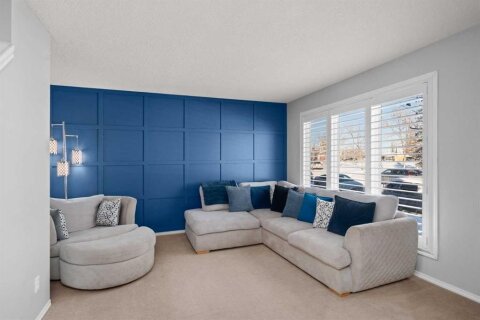 Additional image 8 of 47 Eversyde Heath SW, Calgary, AB, T2Y 4P8