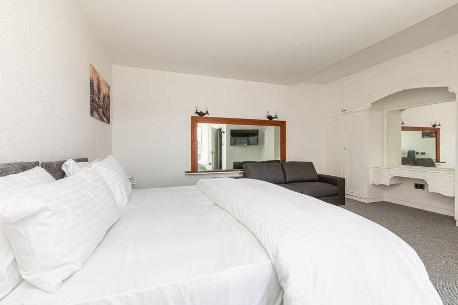 Additional image 24 of 23 bed property for saleBodwenni Hall & Bodwenni Bach, Llandderfel, Bala LL23