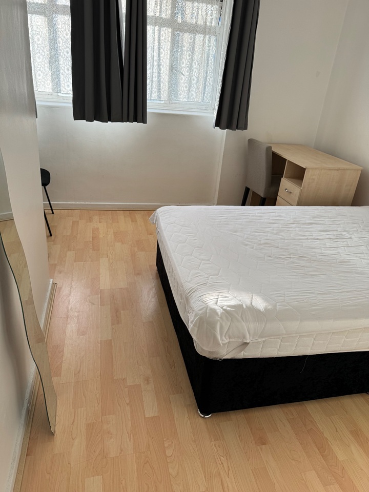 Additional image 3 of 4 Bed Terraced House, Marryat House, SW1V, N1 7GU