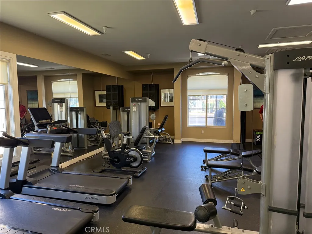 4711 Winthrop Dr, Huntington Beach, CA 92649