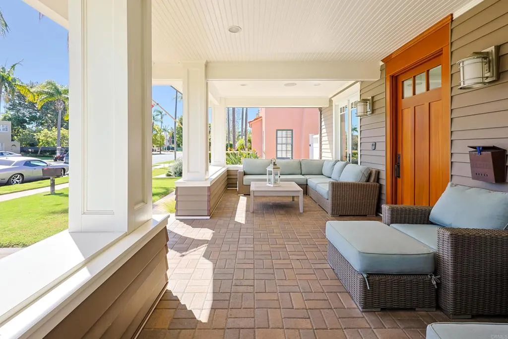 Additional image 54 of 940 J Avenue, Coronado, CA 92118