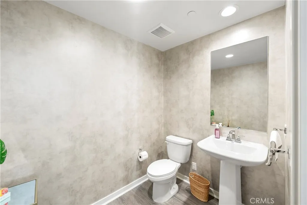 Additional image 47 of 120 Novel, Irvine, CA 92618