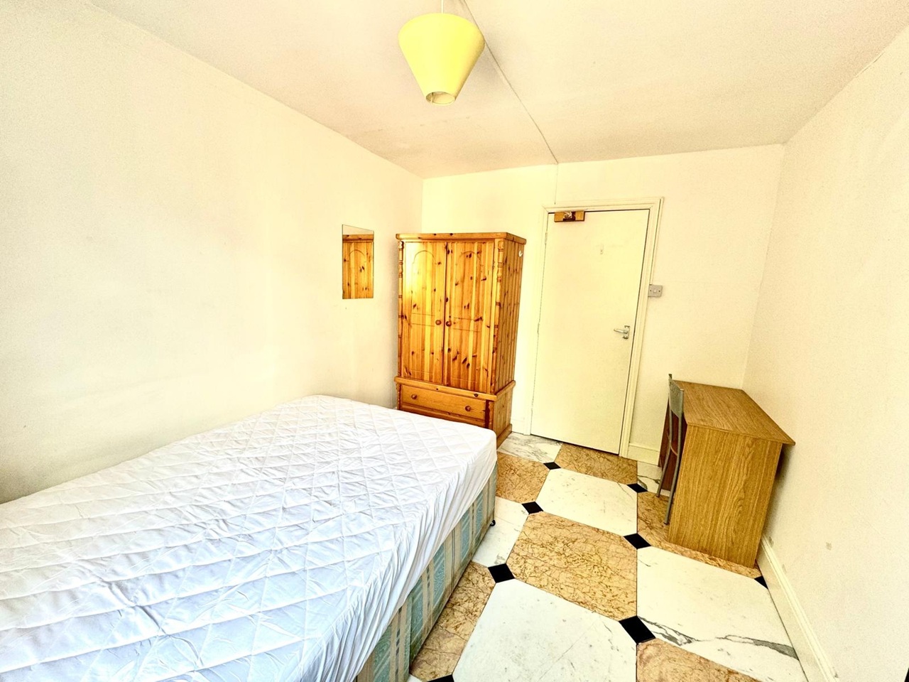 Additional image 10 of 2 Bed Flat, Kember Street, N1, N1 7GU