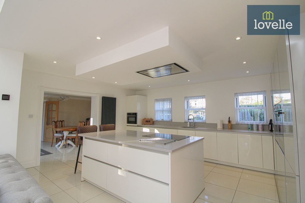 Additional image 7 of 5 bed detached house for salePost Office Lane, Ashby Cum Fenby DN37