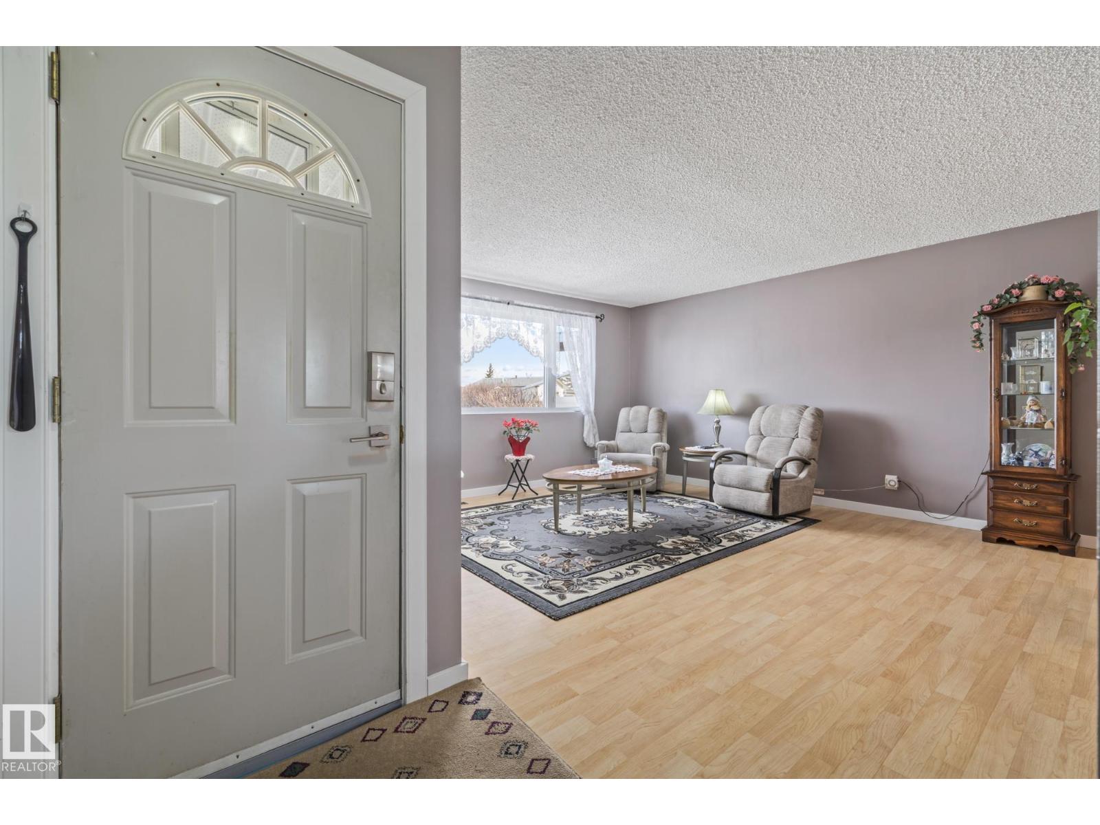 Additional image 2 of 11431 149 Avenue NW, Edmonton, AB, T5X1B9