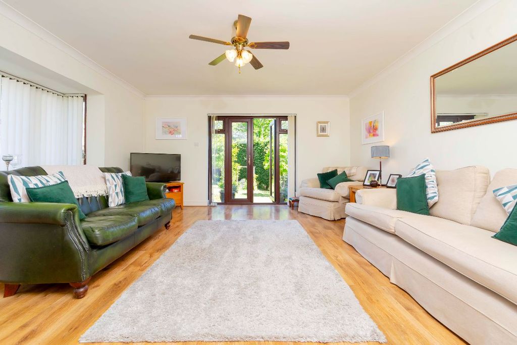 Additional image 9 of 4 bed detached house for saleBryn Gwennol, Sunny Bank, Treharris CF46