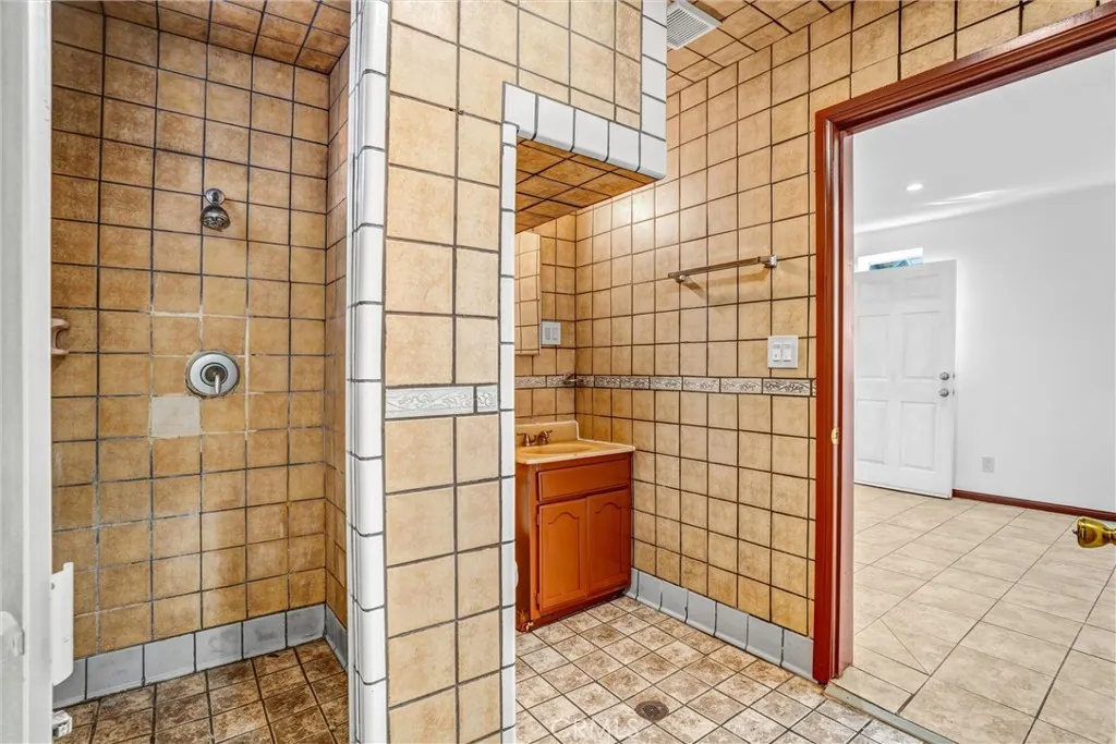 Additional image 23 of 313 N Hicks Ave, Los Angeles, CA 90063