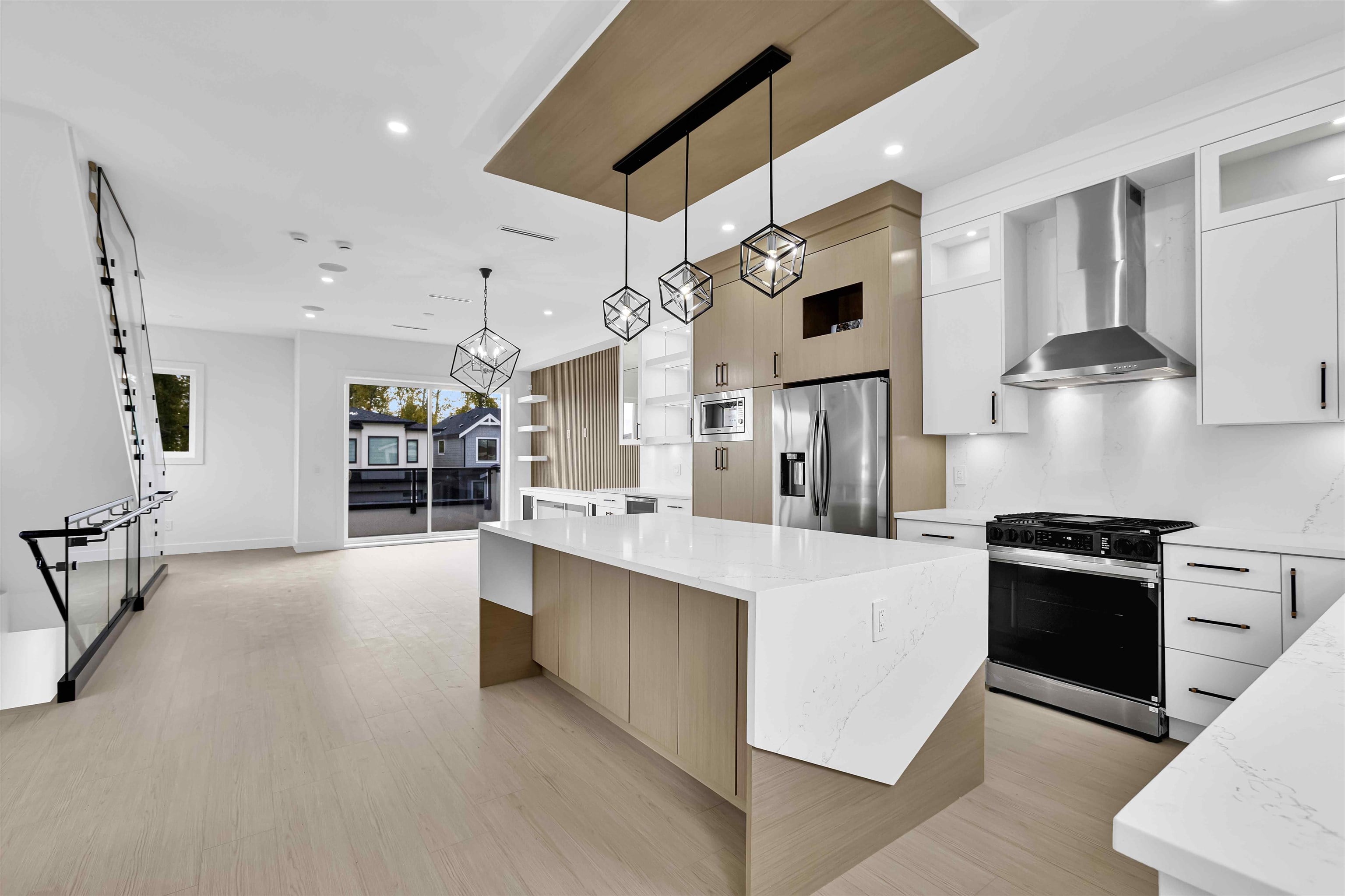 Additional image 6 of 102-16633 18a Avenue, Surrey, BC, V3Z 1A2