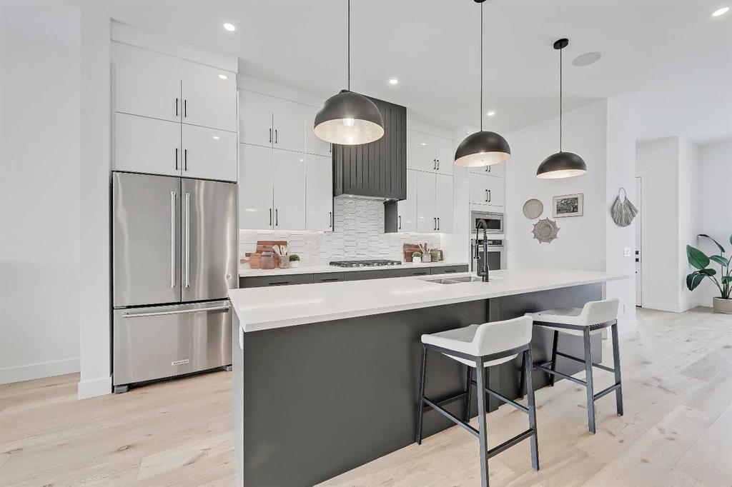 Additional image 4 of 523 55 Avenue SW, Calgary, AB, T2V 0E9