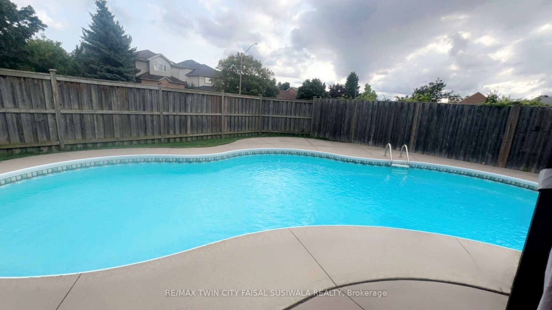 Additional image 6 of 158 Mcmeeken Drive, Cambridge, ON, N3C 4C6