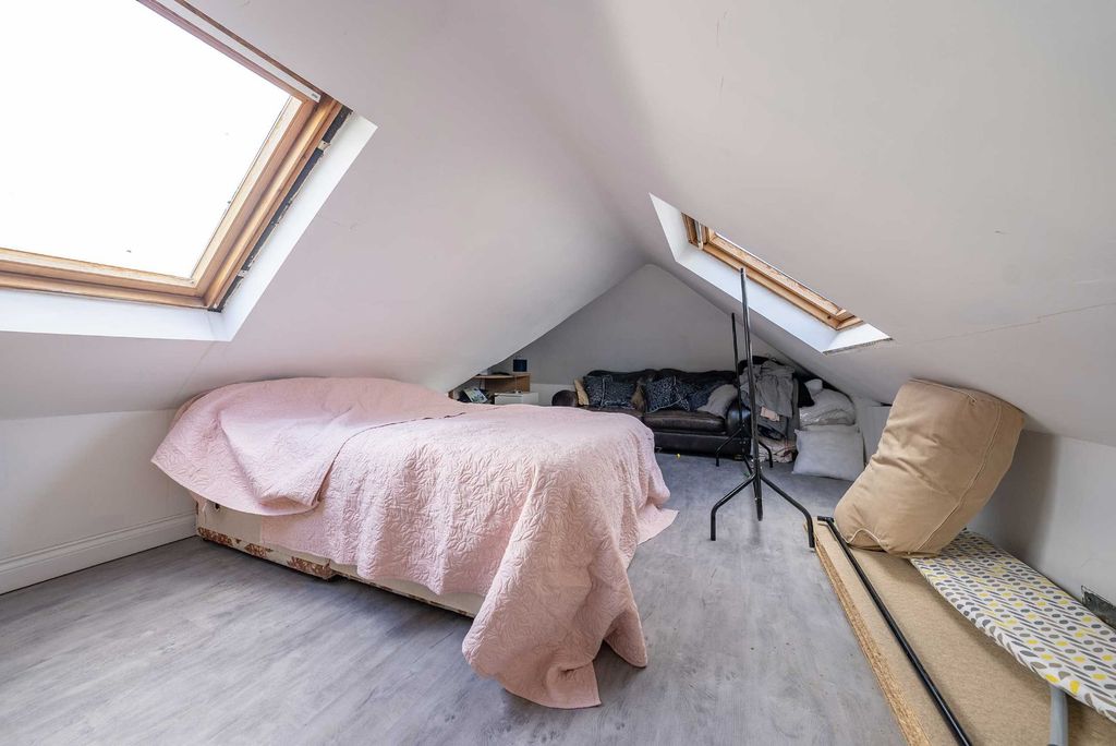 Additional image 28 of 5 bed detached house for saleOld Chepstow Road, Langstone NP18