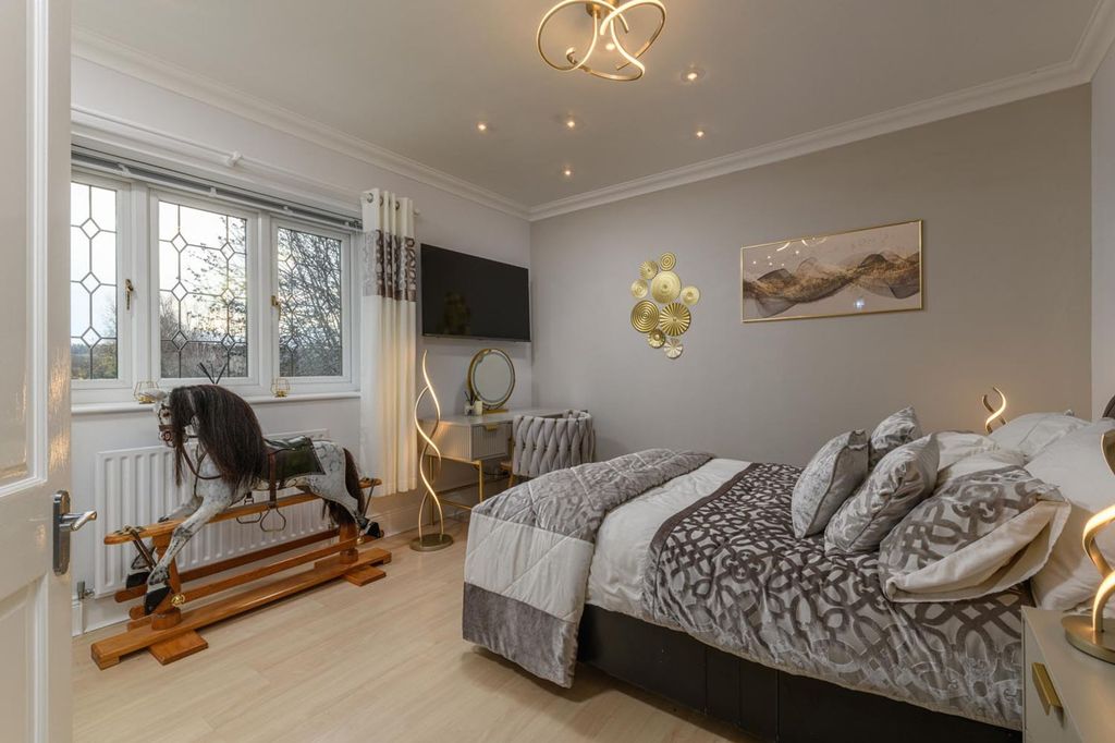 Additional image 18 of 5 bed detached house for saleHeslington House, Aydon Road, Corbridge, Northumberland NE45