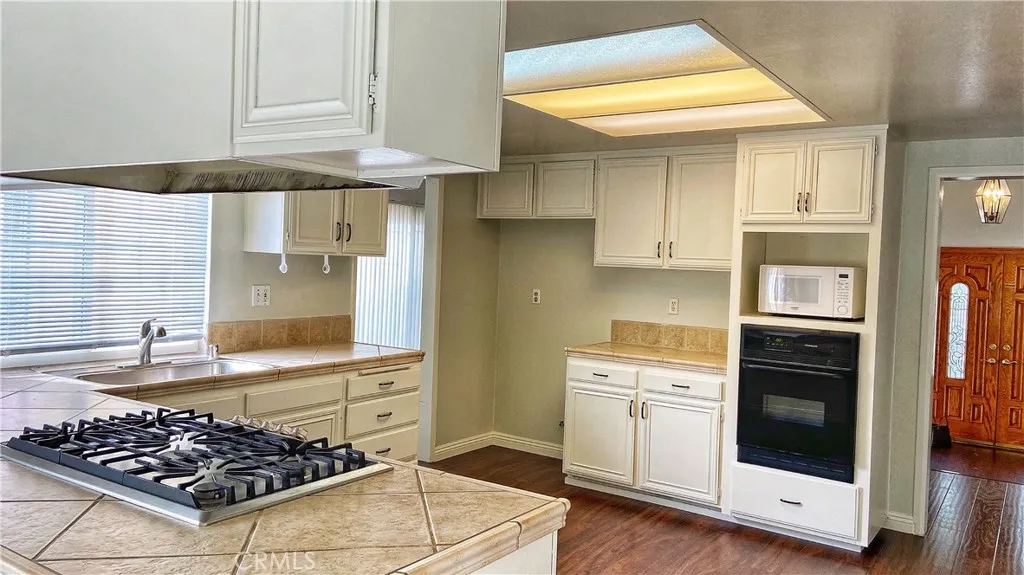 Additional image 43 of 1830 N Fairgreen, Fullerton, CA 92833