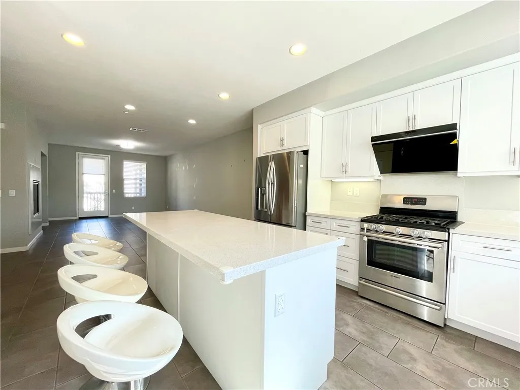 Additional image 41 of 709 S Azusa Ave APT L, Azusa, CA 91702