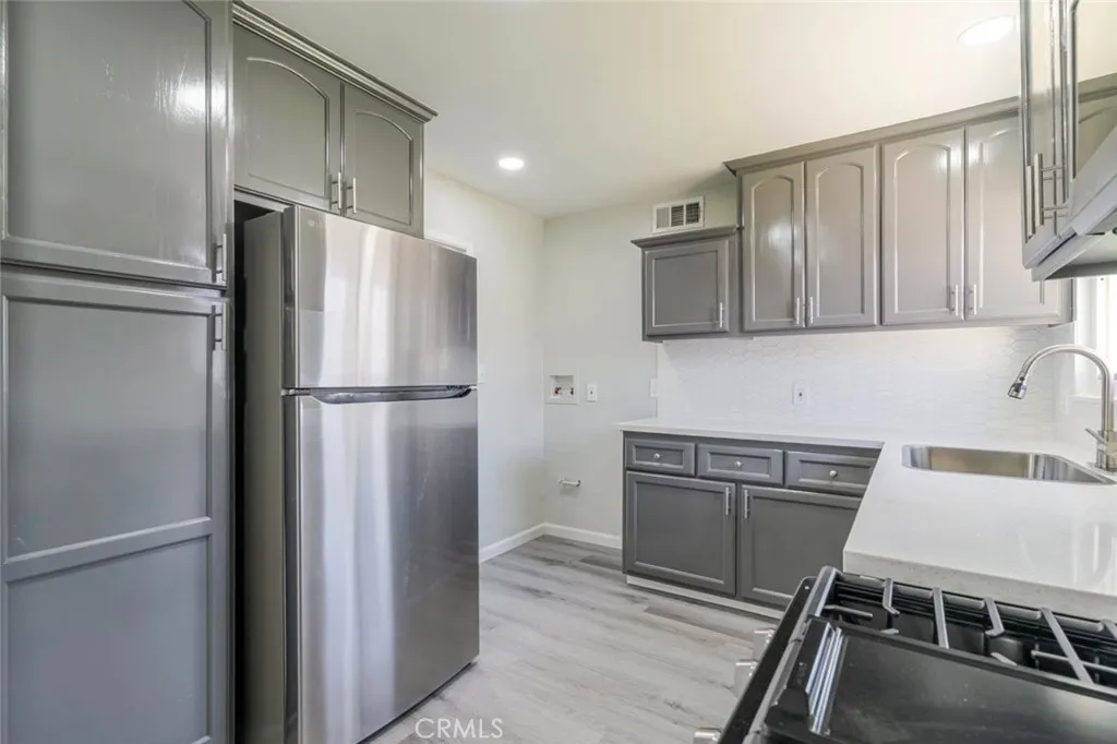 Additional image 40 of 44961 5th Street E, Lancaster, CA 93535