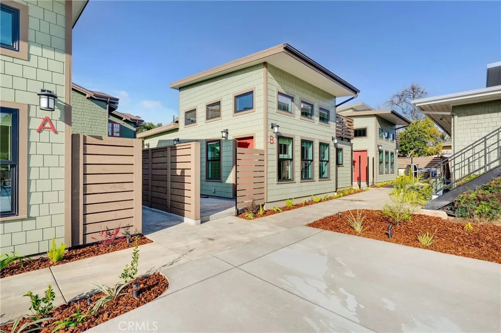 Additional image 32 of 127 E Foothill Boulevard Unit B, Glendora, CA 91741