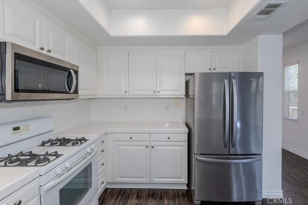 Additional image 53 of 87 Reunion, Irvine, CA 92603