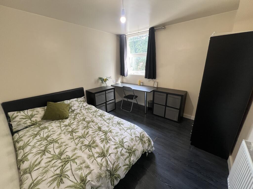 Additional image 7 of George Road - 5 bed, Selly Oak, West Midlands, B29