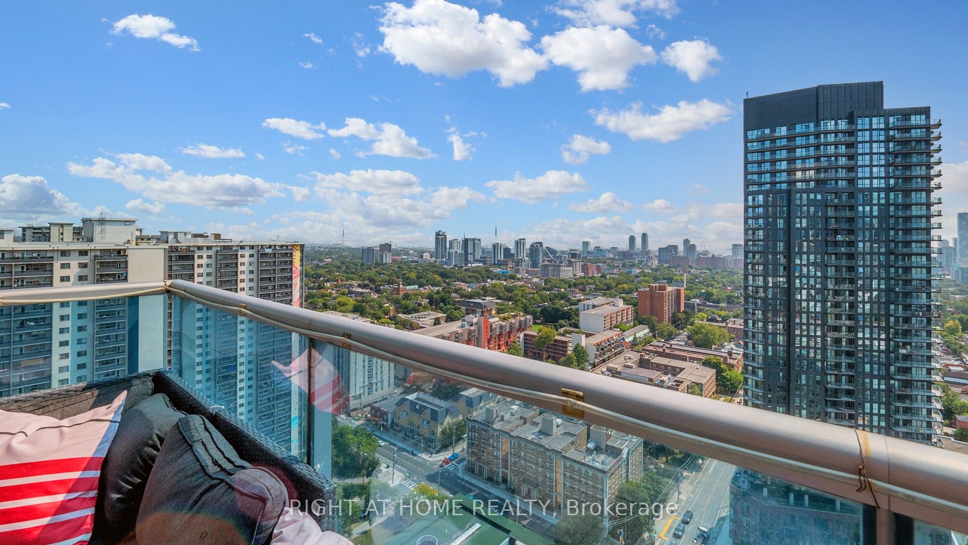 Additional image 2 of 2604-500 Sherbourne Street, Toronto, ON, M4X 1L1