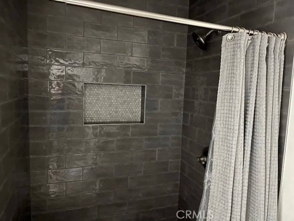 Additional image 8 of 701 Oakdale Avenue Unit 1, Monrovia, CA 91016