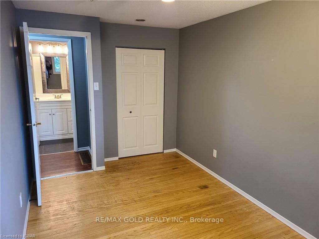 Additional image 2 of 75 Pepperwood Crescent, Kitchener, ON, N2A 2R4