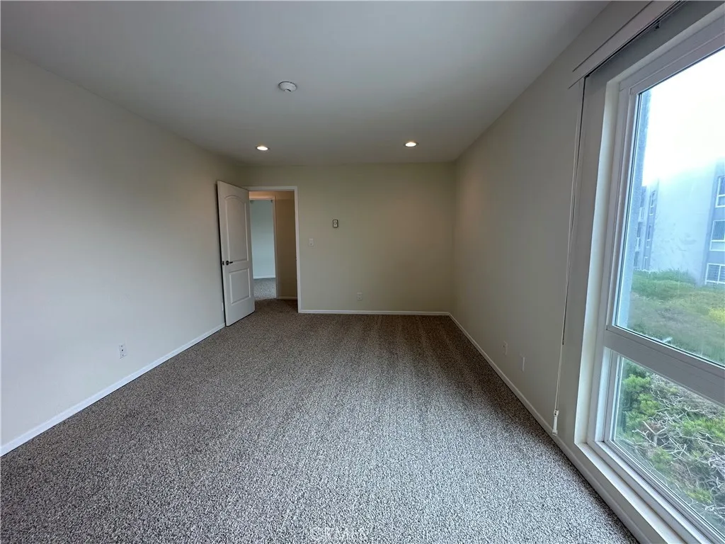 Additional image 15 of 640 The Village Unit 217, Redondo Beach, CA 90277