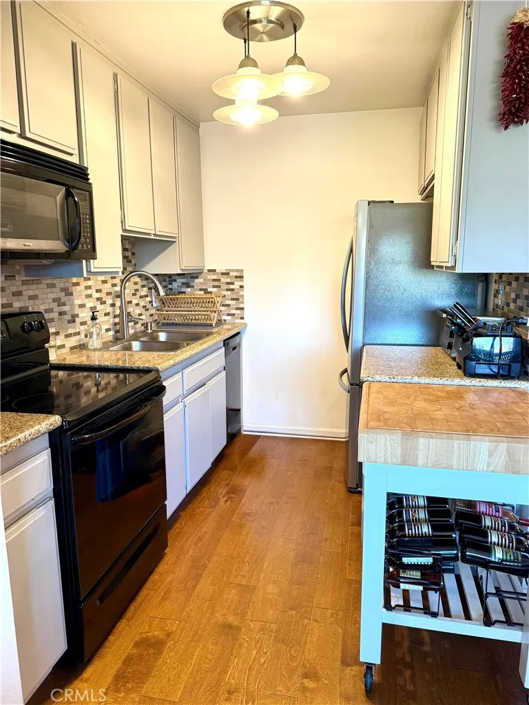 Additional image 43 of 5870 Benner Street Unit 204, Los Angeles, CA 90042