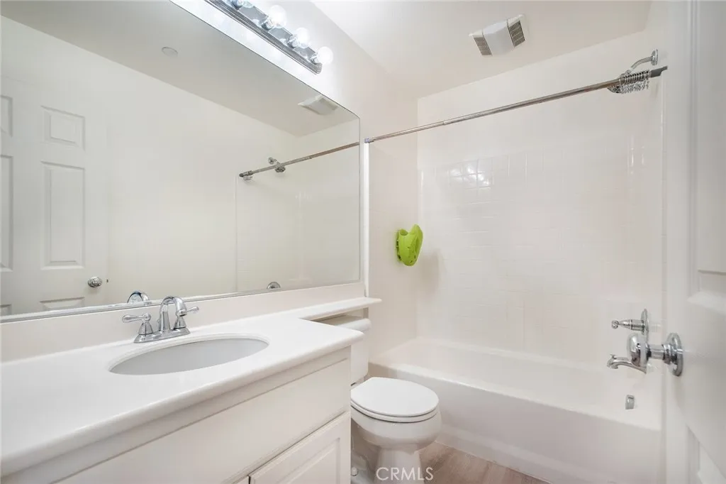 Additional image 31 of 41 Trailing Vine, Irvine, CA 92602