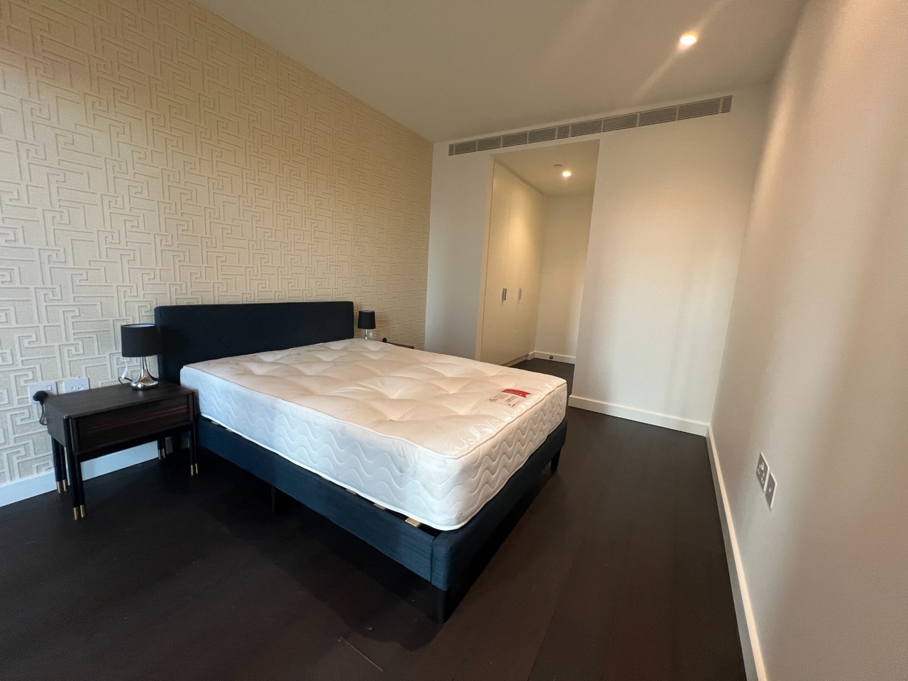 Additional image 10 of 1 Bed Flat, Bondway, SW8, N1 7GU