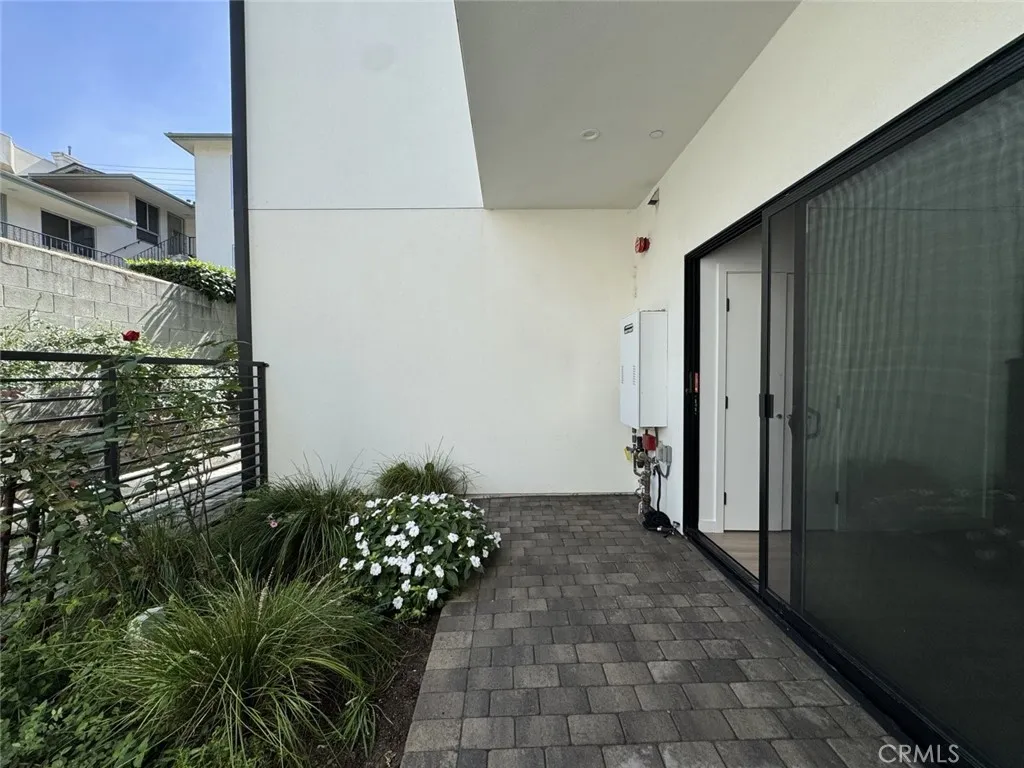 Additional image 23 of 534 E San Jose Avenue, Burbank, CA 91501