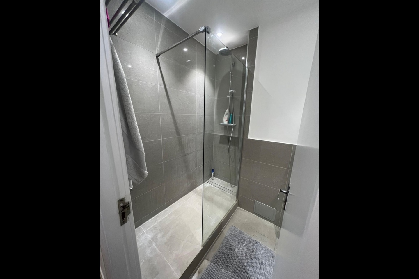 Additional image 3 of Room in a Shared Flat, Grimthorpe House, EC1V, N1 7GU