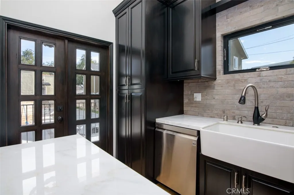 Additional image 31 of 199 N Myers Street, Burbank, CA 91506