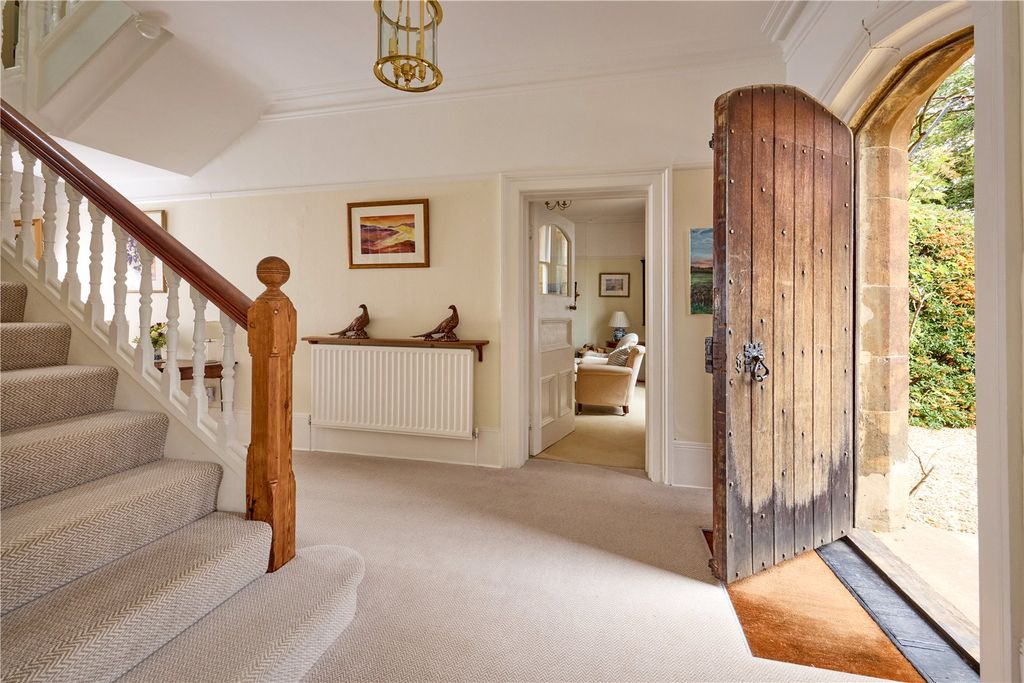 Additional image 3 of 5 bed detached house for saleParsons Street, Woodford Halse, Daventry, Northamptonshire NN11
