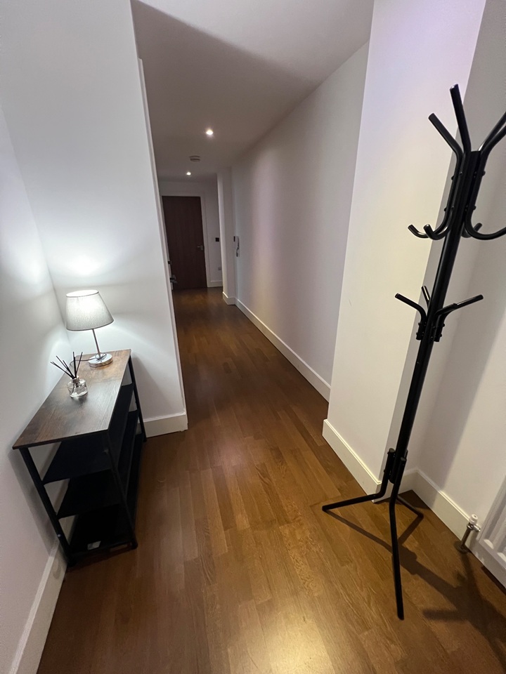 Additional image 10 of 1 Bed Flat, Aldgate East, E1, N1 7GU