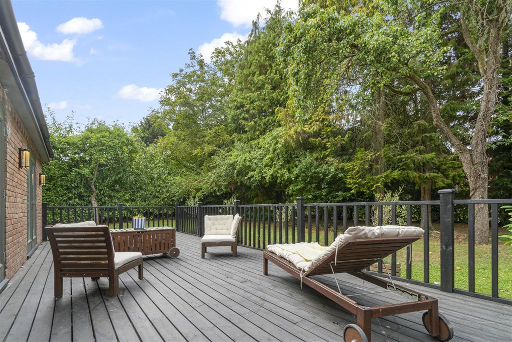 Additional image 91 of 7 bed property for saleLovelace Avenue, Solihull B91