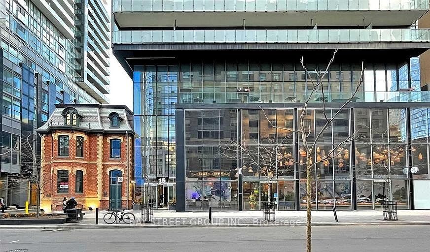 710-15 Grenville Street, Toronto, ON, M4Y 1A1
