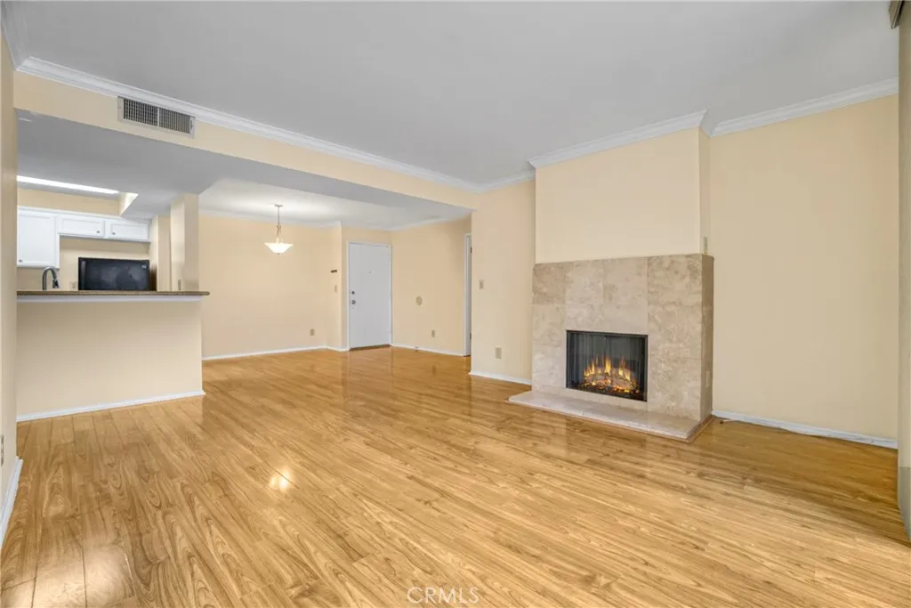Additional image 10 of 5325 Newcastle Avenue Unit 240, Encino, CA 91316