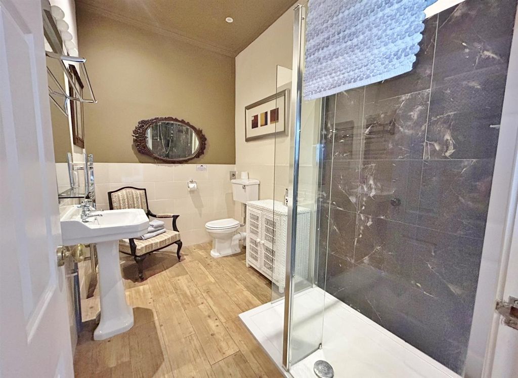 Additional image 12 of 7 bed hotel for saleHunters Guest House, Shore Road, Brodick KA27