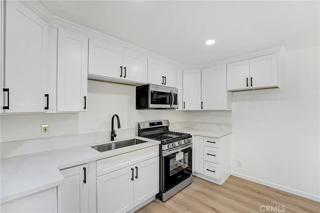 Additional image 35 of 10529 S Truro Ave, Inglewood, CA 90304