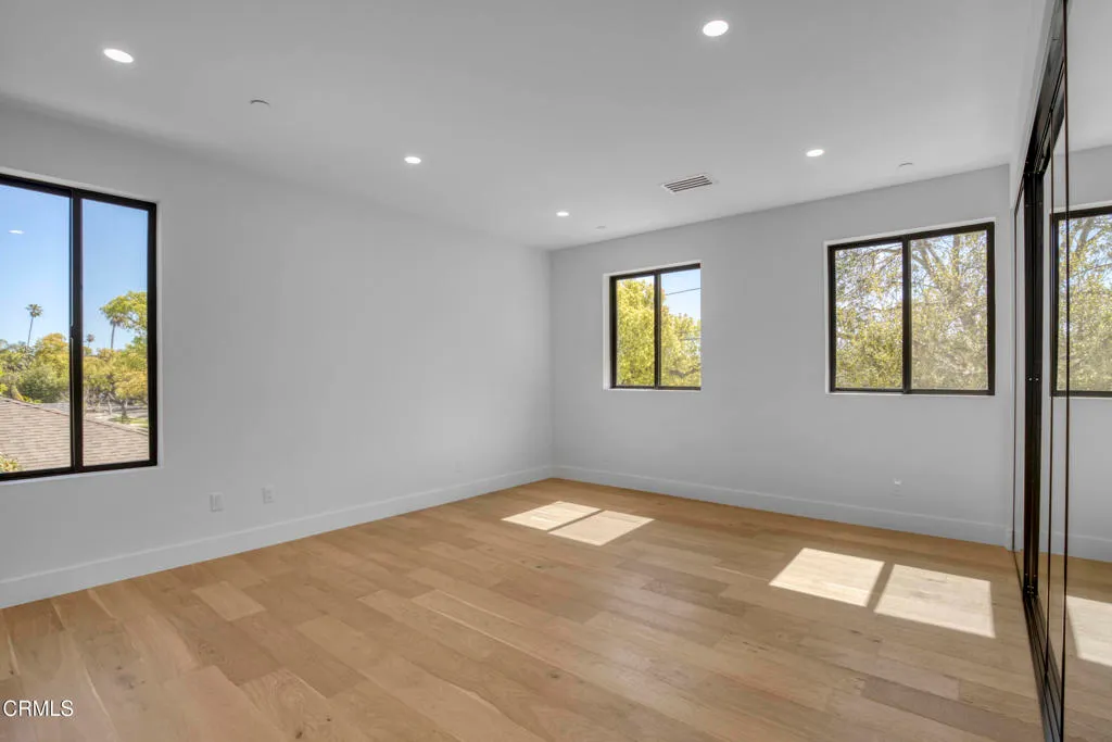 Additional image 14 of 611 W Claremont Street, Pasadena, CA