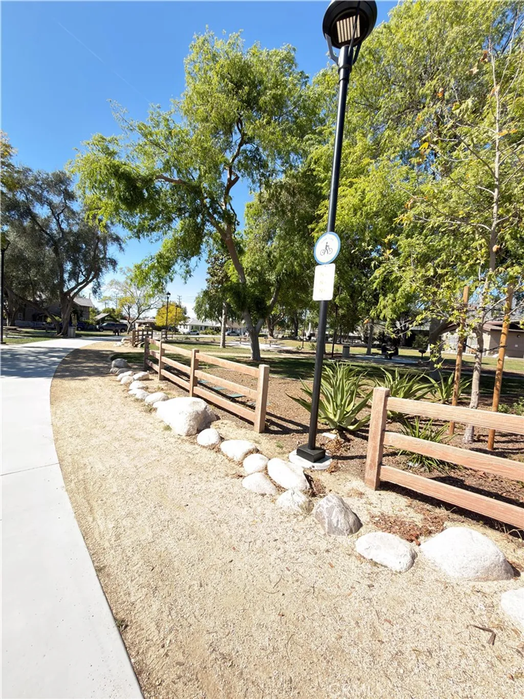 648 Patterson Ave, Glendale, CA 91203