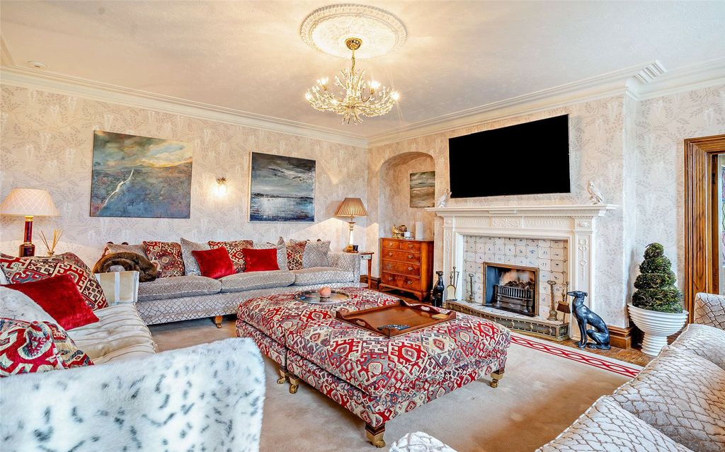 Additional image 12 of 5 bed detached house for saleHeol Y Parc, Pentyrch, Cardiff CF15