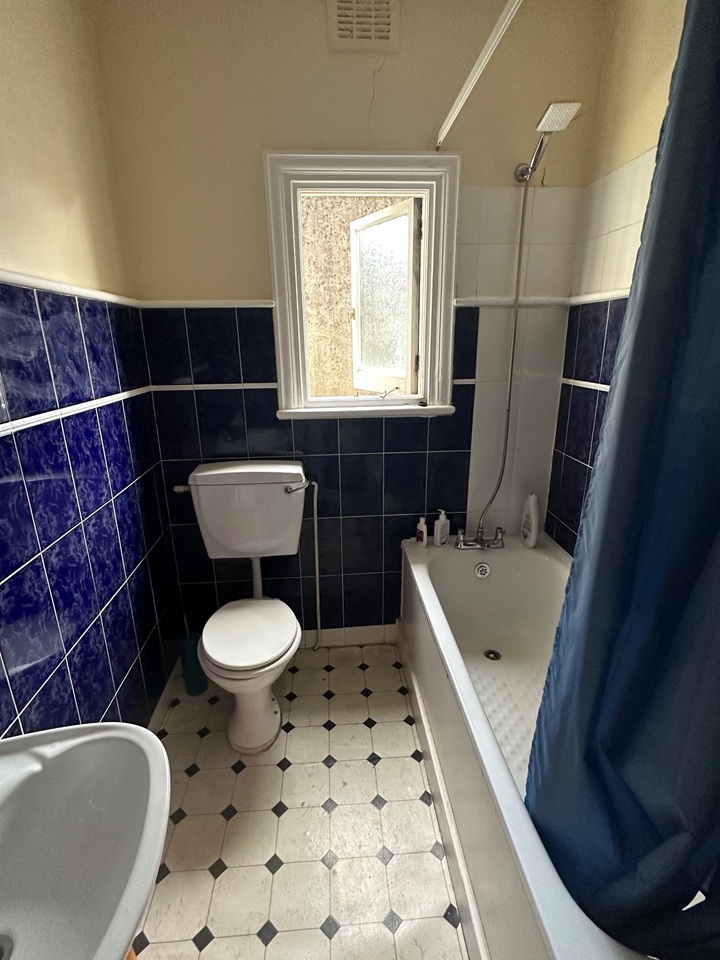 Additional image 7 of Room in a Shared Flat, Westbourne Terrace, W2, N1 7GU