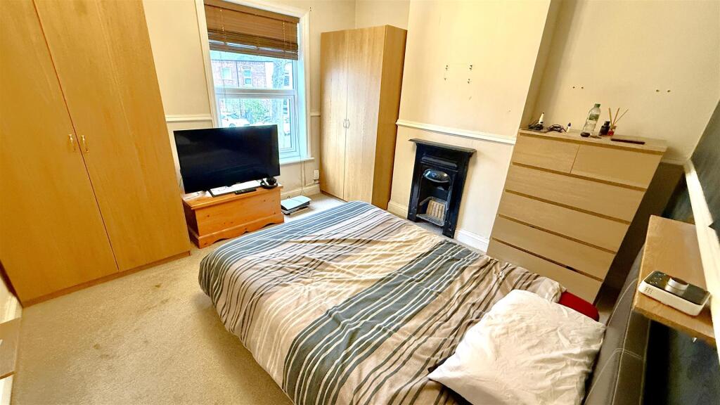 Additional image 10 of Holly Road, Cotteridge / Kings Norton, Birmingham