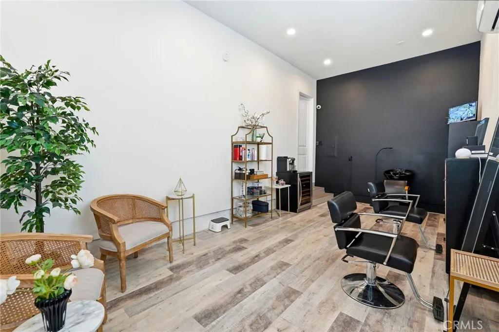 Additional image 43 of 6450 Teesdale Avenue, North Hollywood, CA 91606