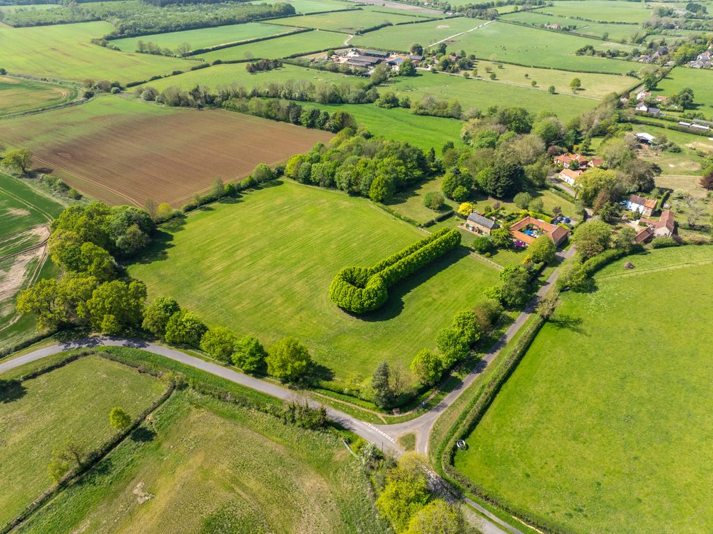Additional image 3 of 5 bed detached house for saleThorpe Lane, Tealby, Market Rasen LN8