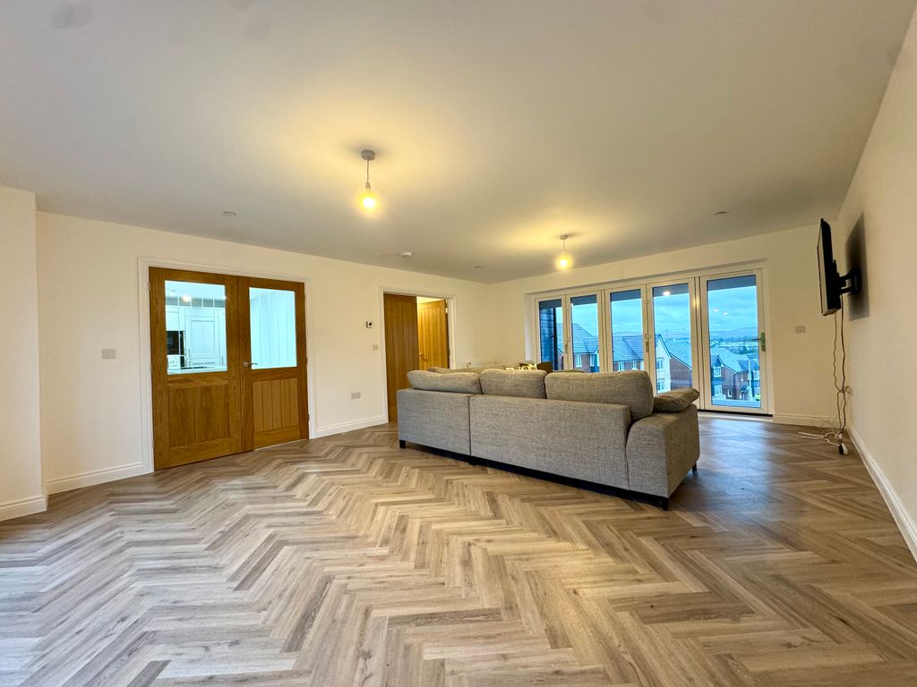 Additional image 10 of 5 bed detached house for saleCaswell Ty Newydd Heights, Trefechan, Merthyr Tydfil CF48